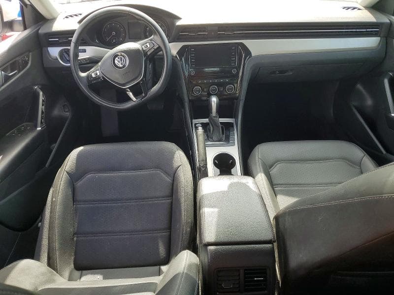 2020 VOLKSWAGEN PASSAT SE 8
