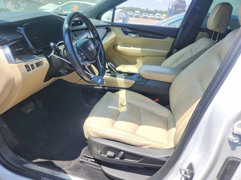 2017 CADILLAC XT5 7
