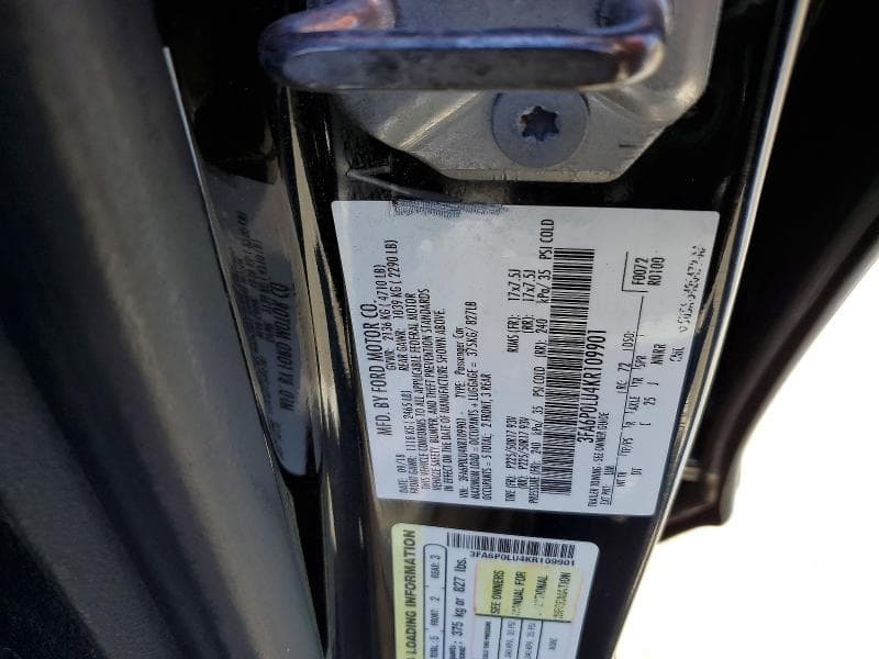 2019 FORD FUSION SE 12