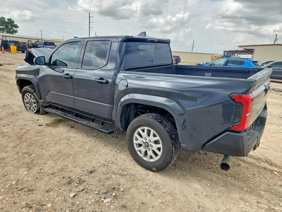 2025 TOYOTA TACOMA SR 2