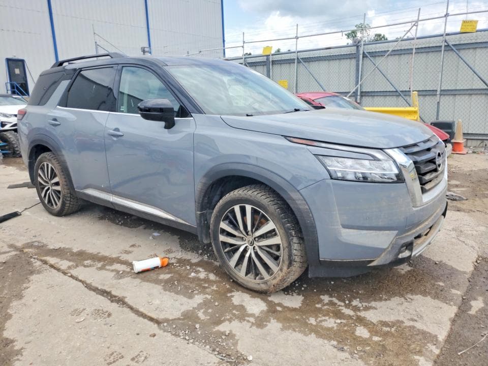 2023 NISSAN PATHFINDER PLATINUM 4