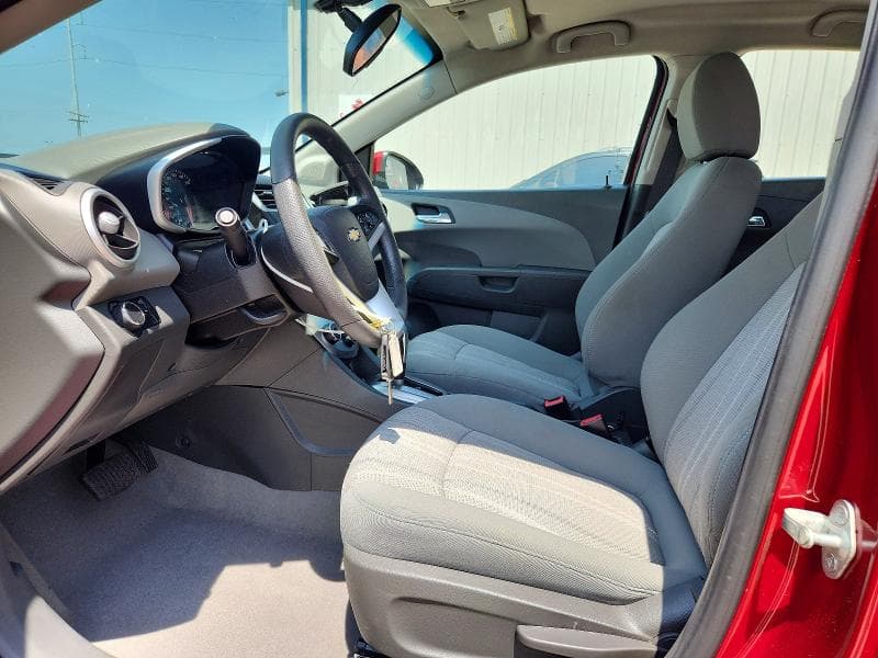 2020 CHEVROLET SONIC LT 7
