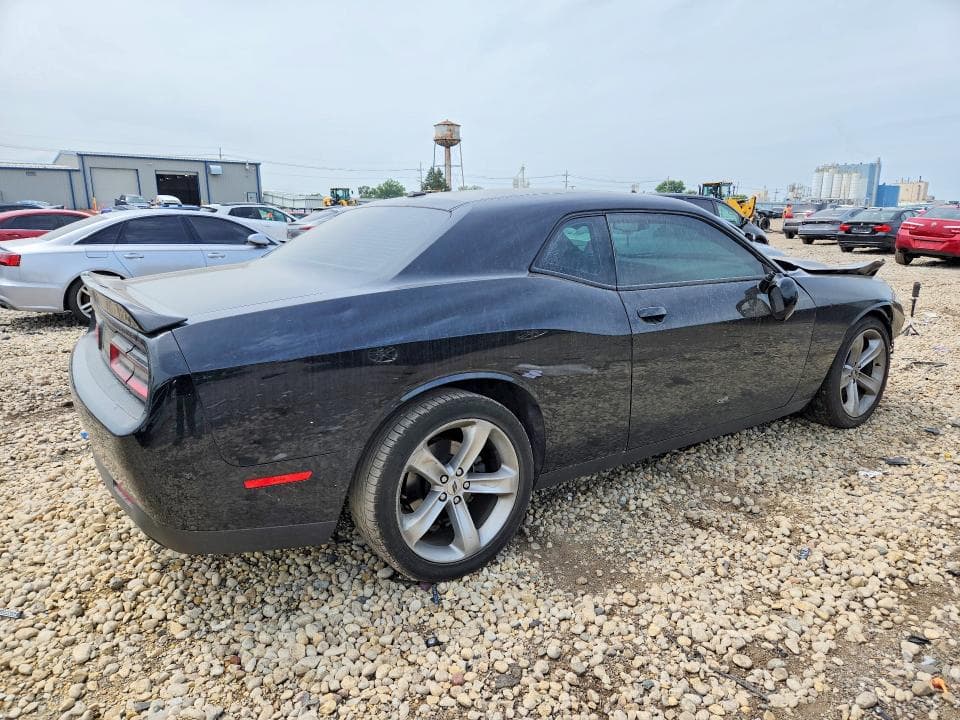 2018 DODGE CHALLENGER SXT 3