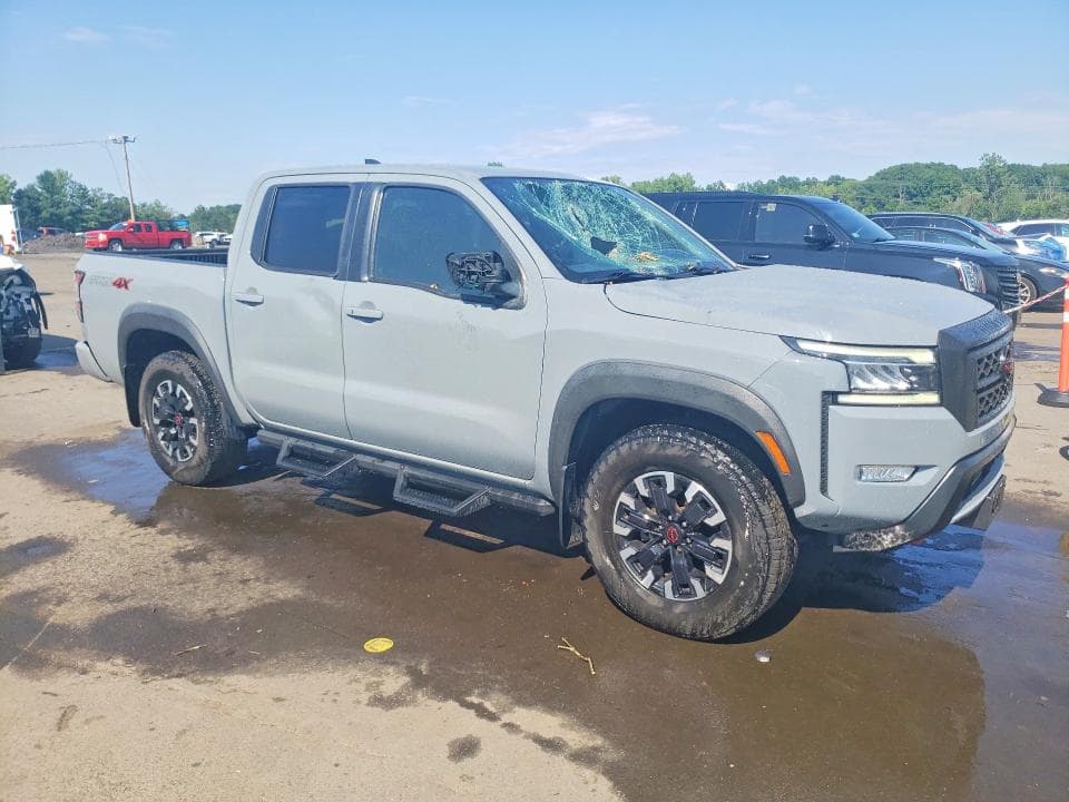 2023 NISSAN FRONTIER PRO-4X 4