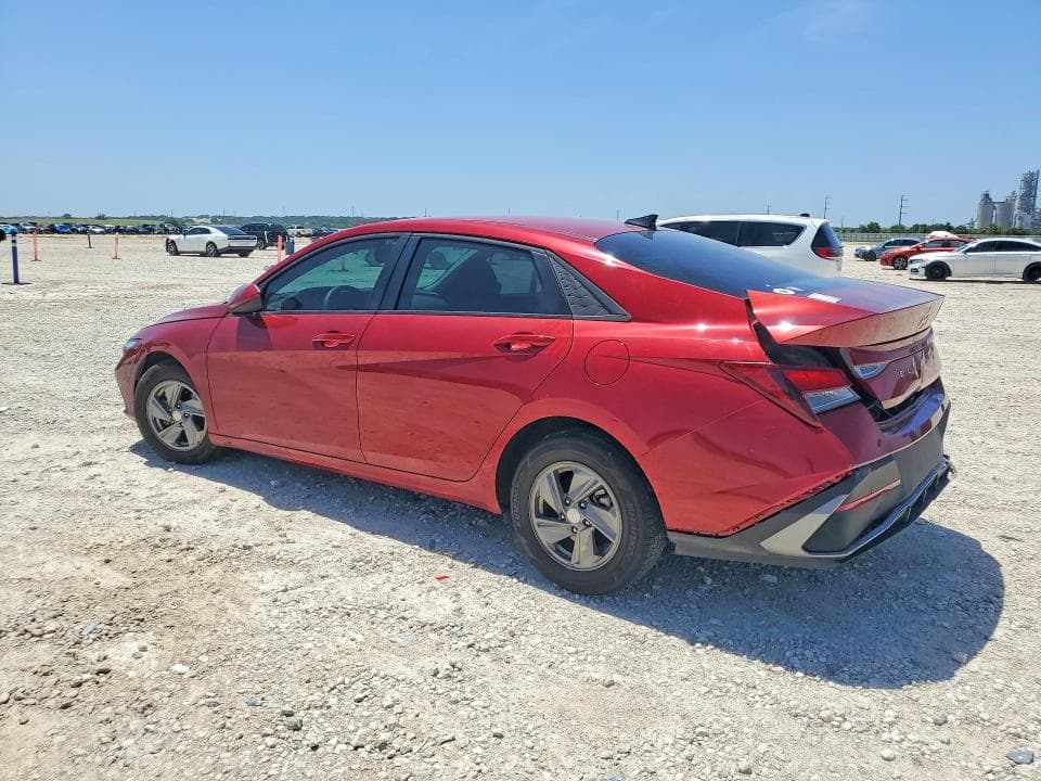 2025 HYUNDAI ELANTRA SE 2