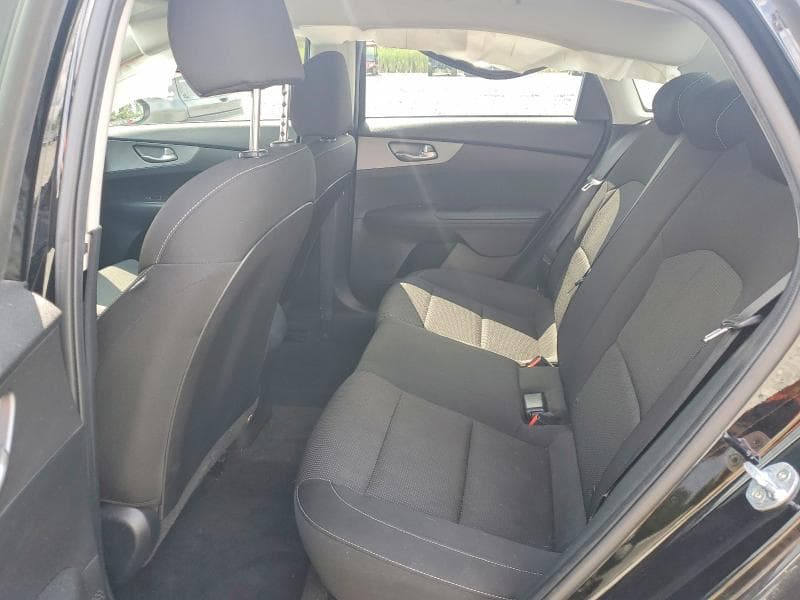 2021 KIA FORTE LXS 10