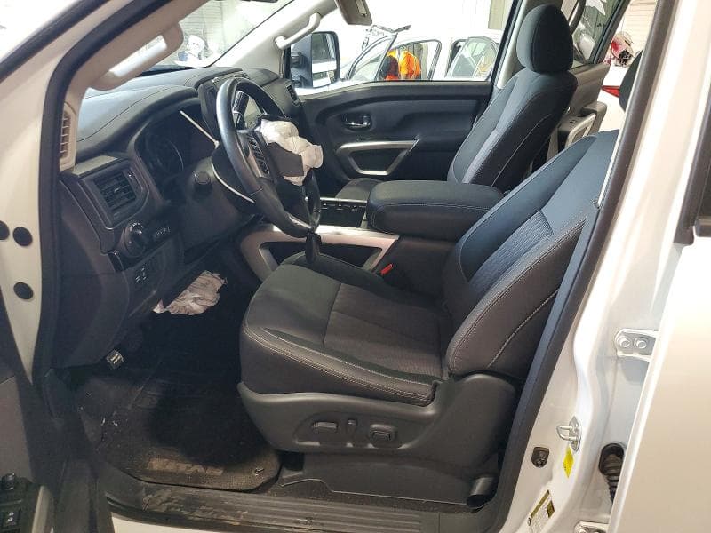 2023 NISSAN TITAN SV 7