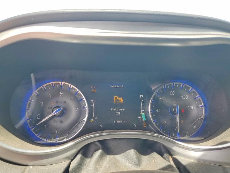 2019 CHRYSLER PACIFICA TOURING PLUS 9