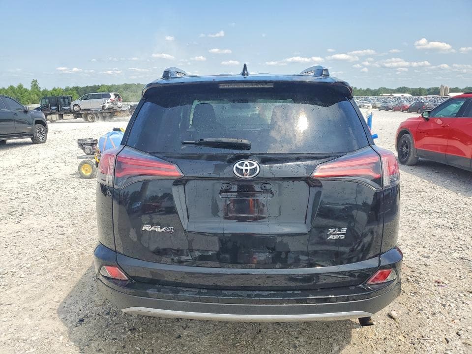 2017 TOYOTA RAV4 XLE 6