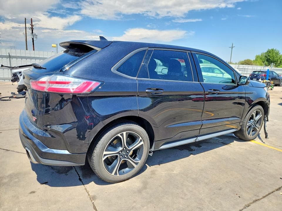 2019 FORD EDGE ST 3