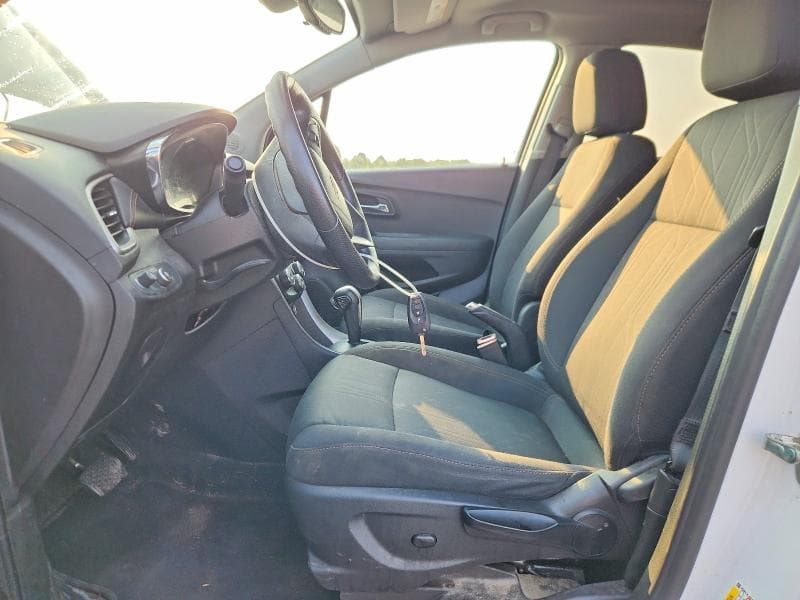 2020 CHEVROLET TRAX 1LT 7