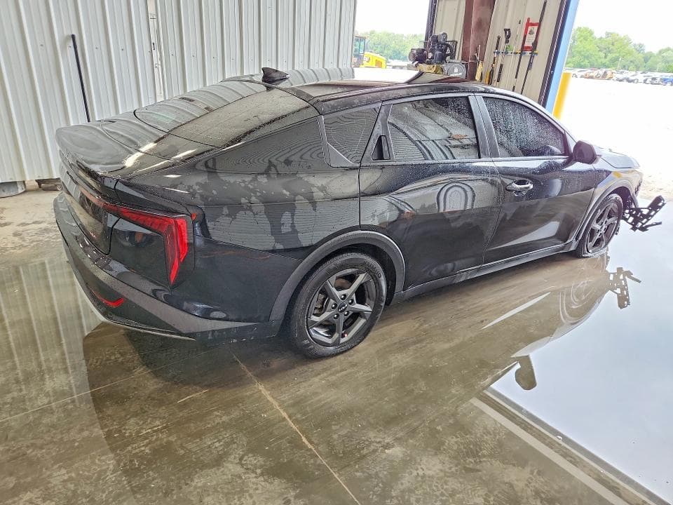 2025 KIA K4 LXS 3