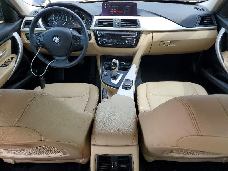 2018 BMW 320 I 8