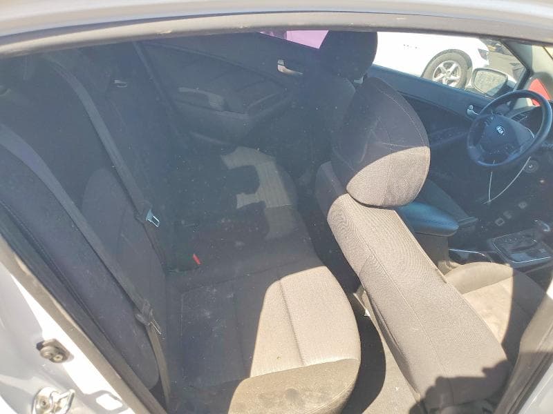 2018 KIA FORTE LX 10