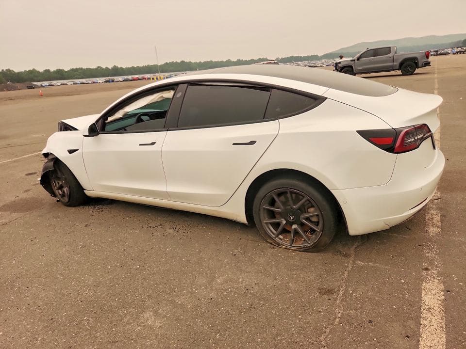 2021 TESLA MODEL 3 2