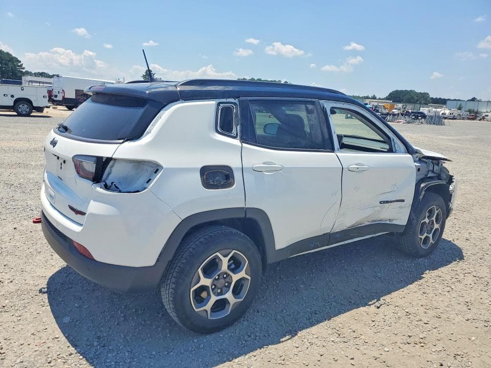 2022 JEEP COMPASS TRAILHAWK 3