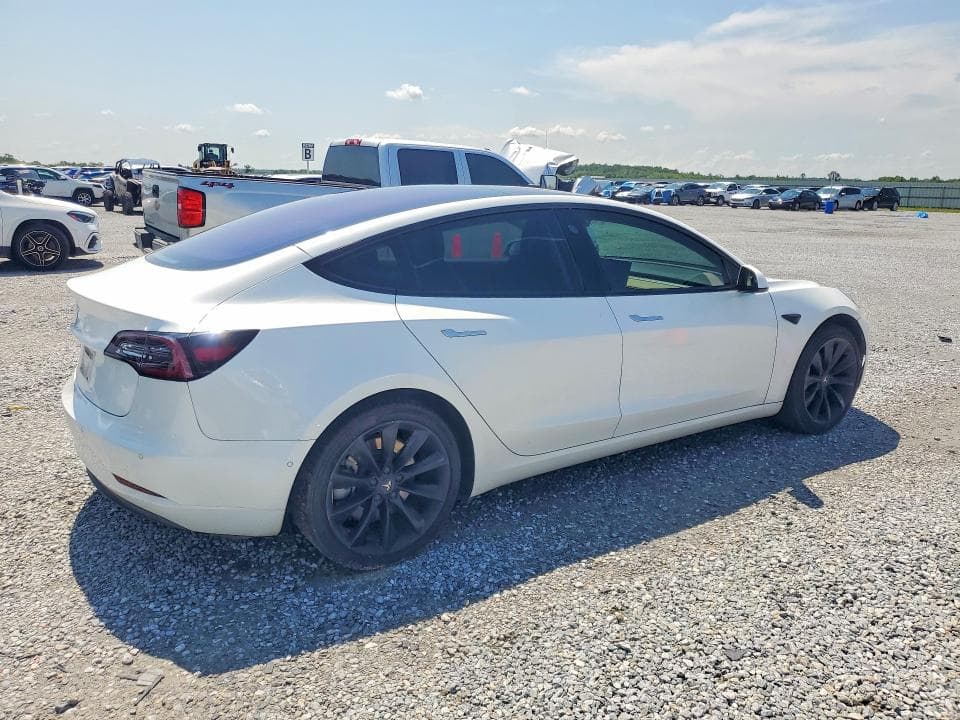 2018 TESLA MODEL 3 3