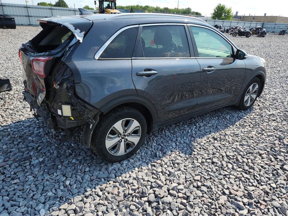 2019 KIA NIRO EX 3