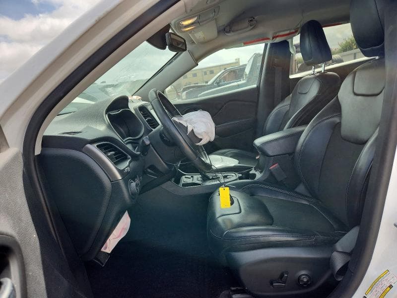 2019 JEEP CHEROKEE LATITUDE PLUS 7