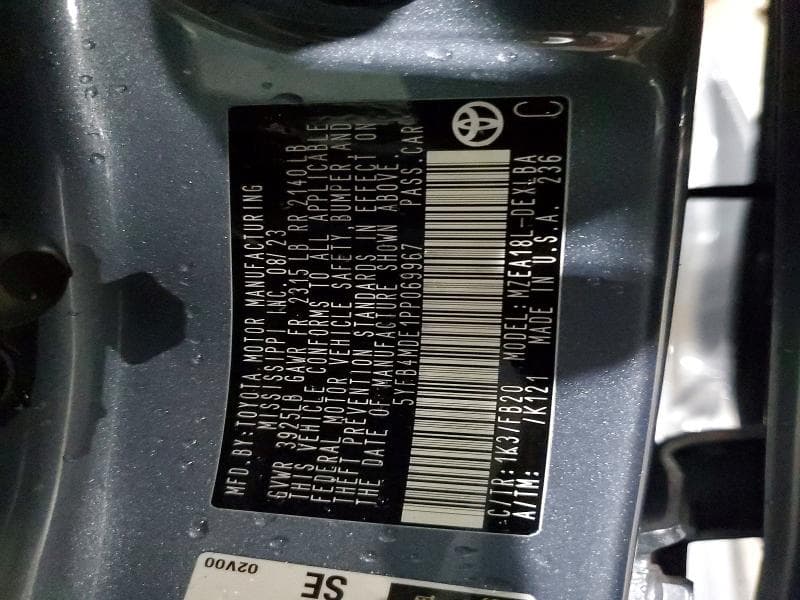 2023 TOYOTA COROLLA LE 12