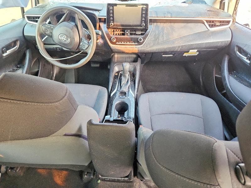 2020 TOYOTA COROLLA LE 8