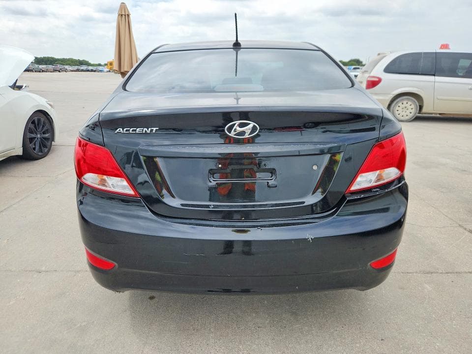 2017 HYUNDAI ACCENT SE 6