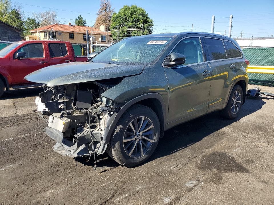 2017 TOYOTA HIGHLANDER XLE - 1