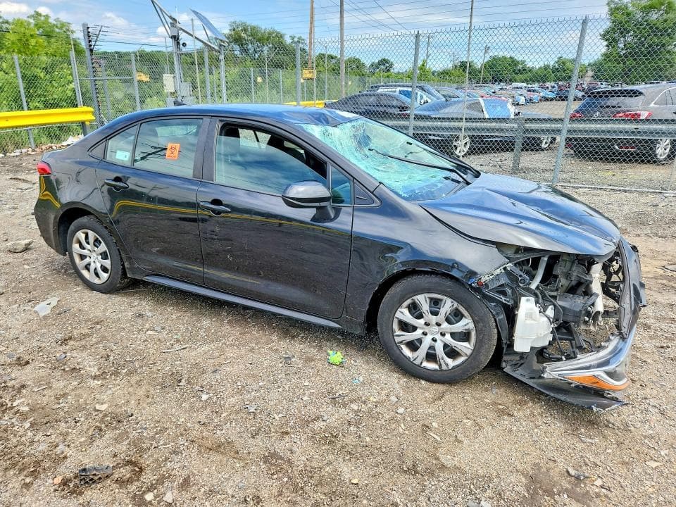 2021 TOYOTA COROLLA LE 4