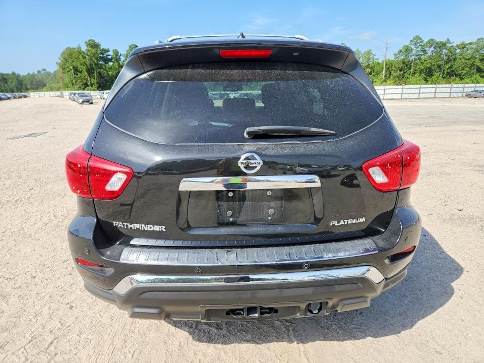 2017 NISSAN PATHFINDER PLATINUM 6