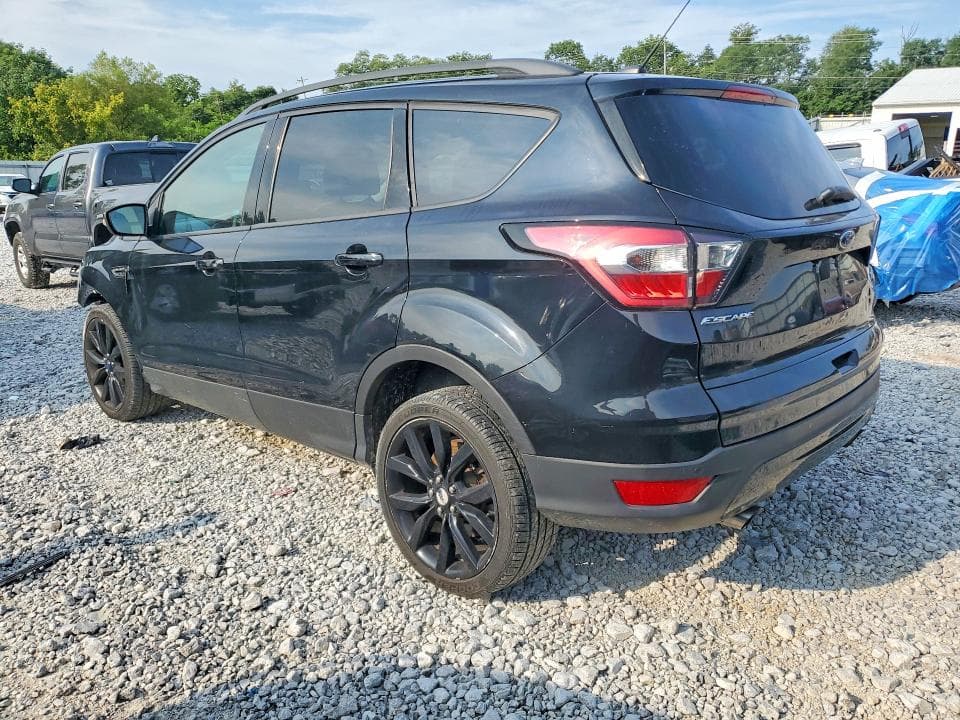 2017 FORD ESCAPE TITANIUM 2