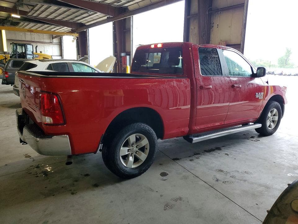 2019 RAM 1500 CLASSIC SLT 3