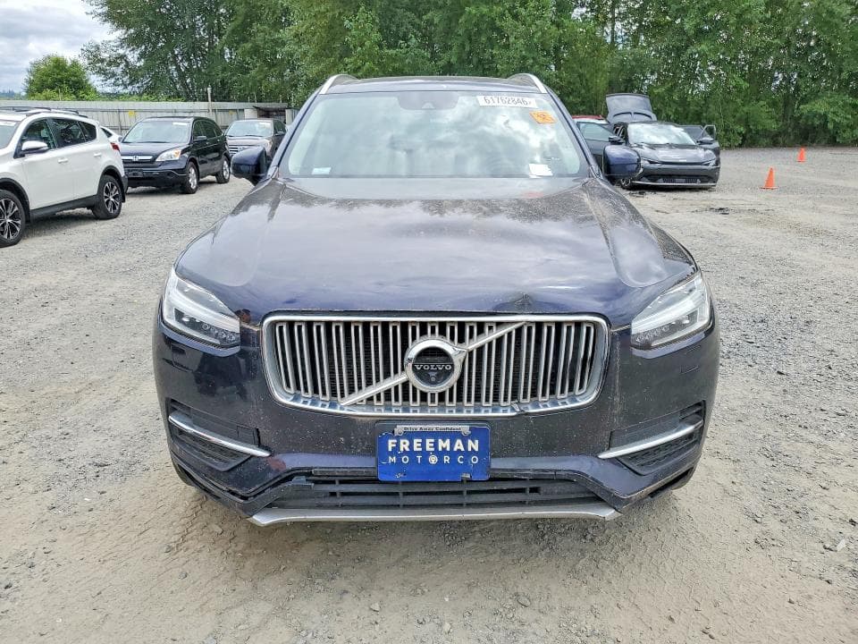 2017 VOLVO XC90 T6 5
