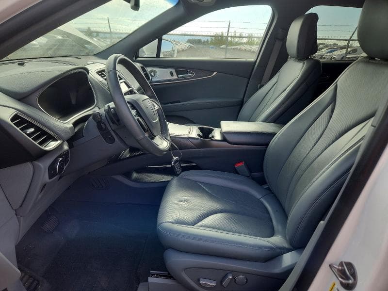 2020 LINCOLN NAUTILUS RESERVE 7