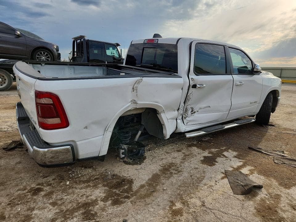 2021 RAM 1500 LARAMIE 3