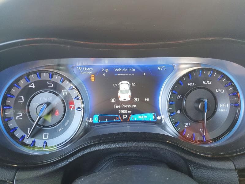 2023 CHRYSLER 300 S 9