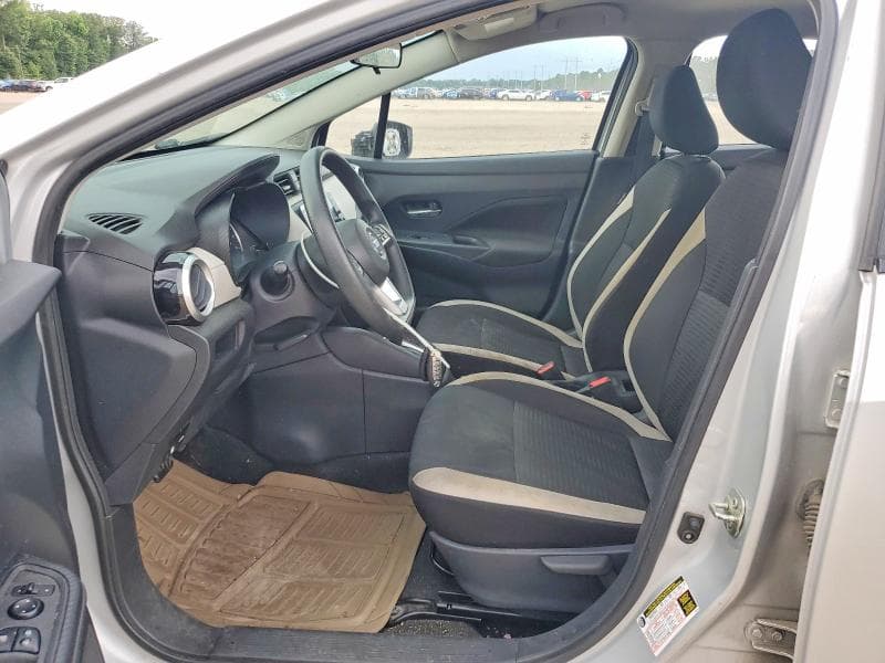 2021 NISSAN VERSA SV 7