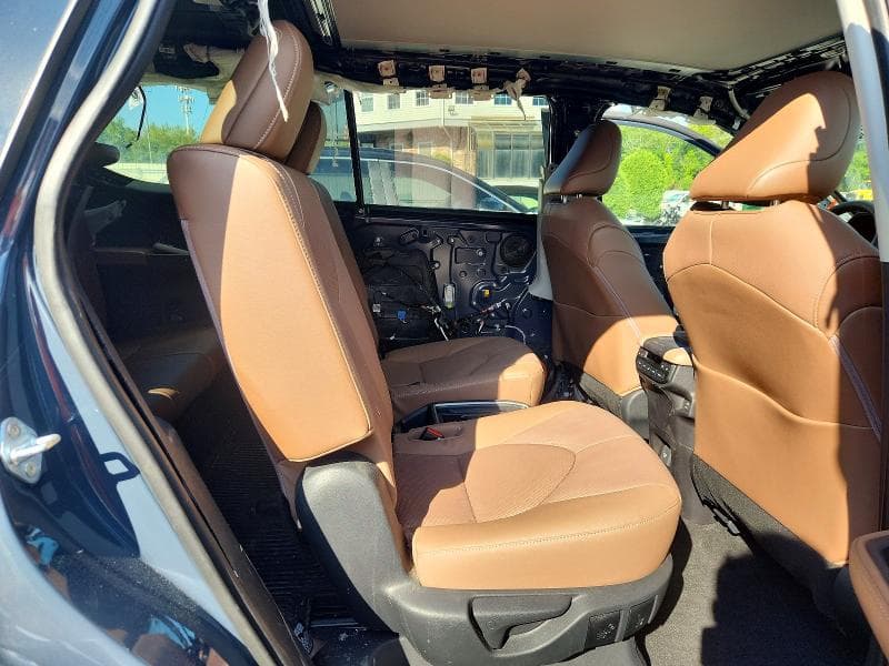 2025 TOYOTA GRAND HIGHLANDER PLATINUM 11