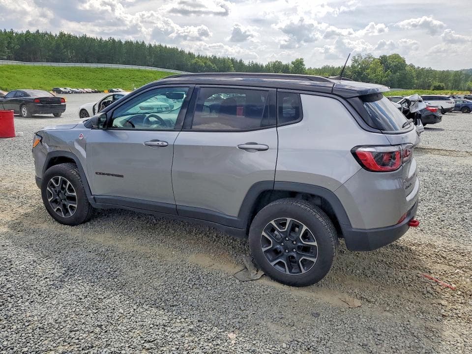 2019 JEEP COMPASS TRAILHAWK 2