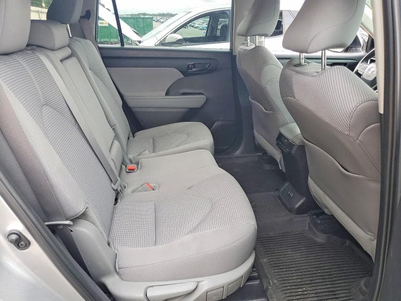 2025 TOYOTA HIGHLANDER LE 11