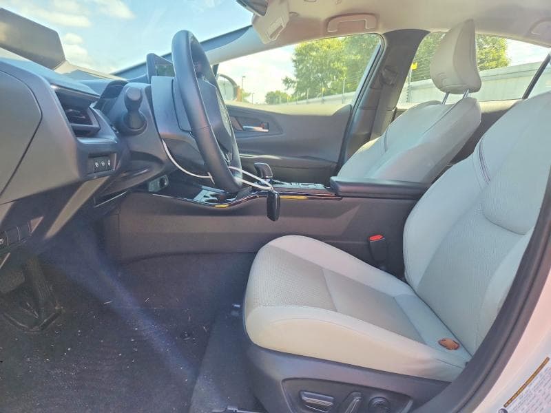 2024 TOYOTA PRIUS XLE 7