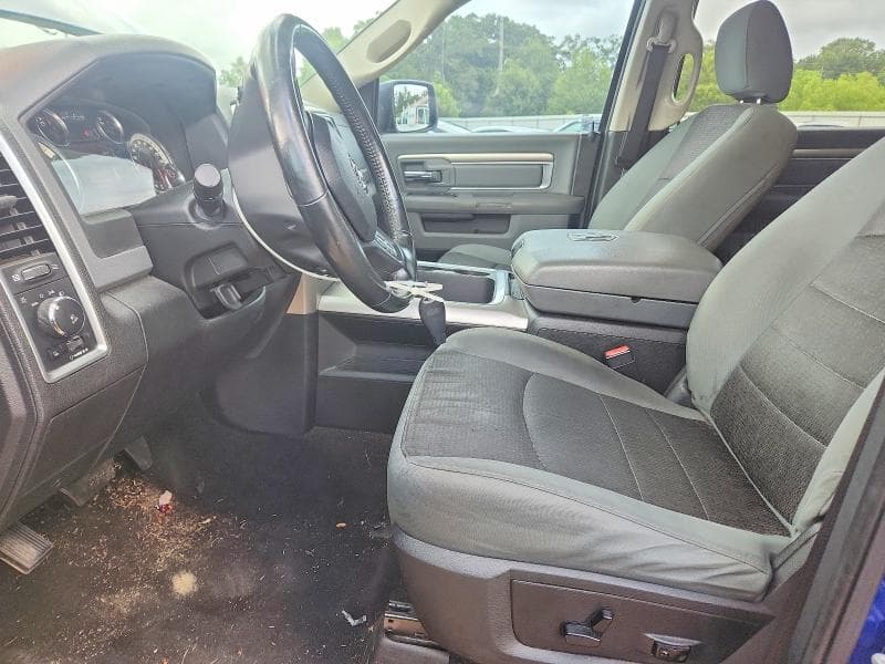 2017 RAM 1500 SLT 7