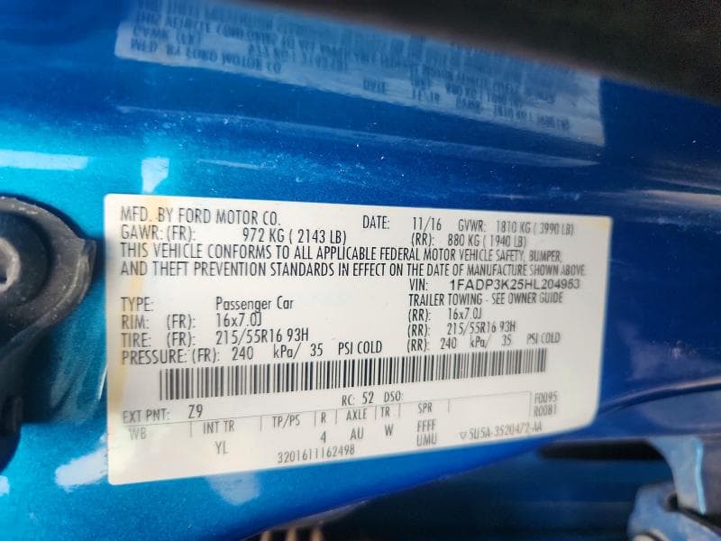 2017 FORD FOCUS SE 13