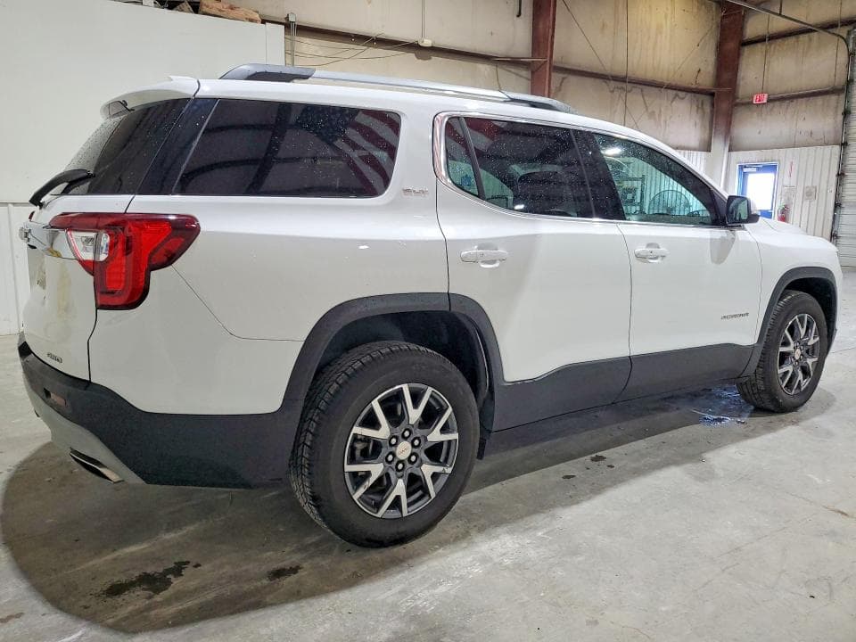 2023 GMC ACADIA SLT 3