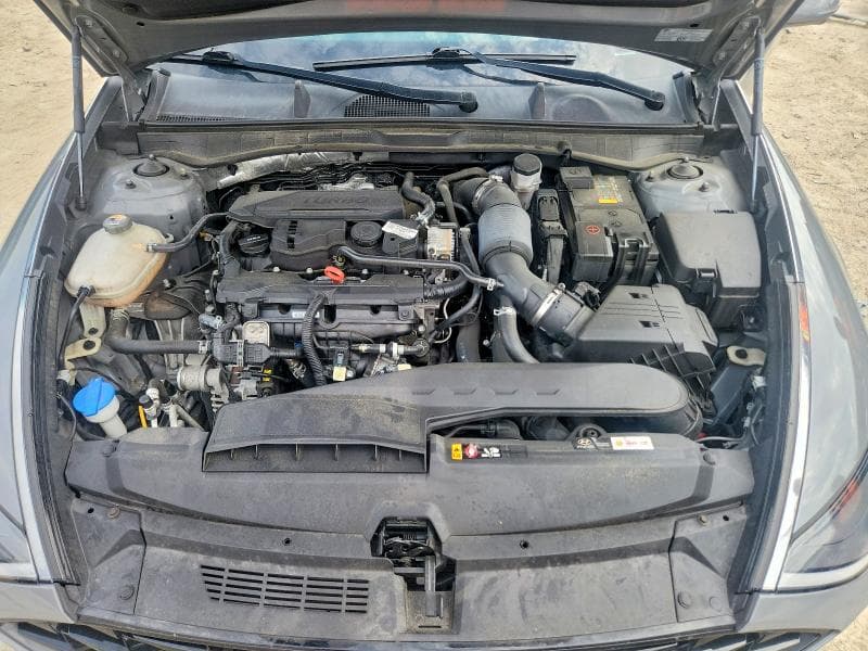 2022 HYUNDAI SONATA LIMITED 11