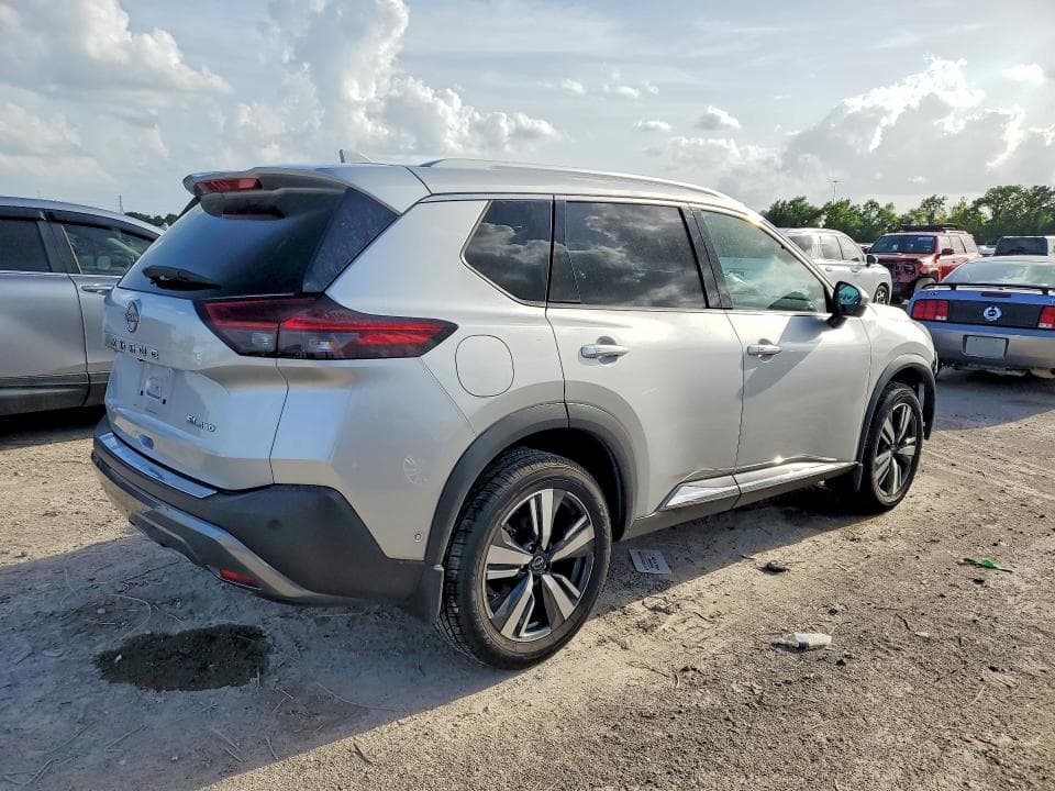 2023 NISSAN ROGUE SL 3