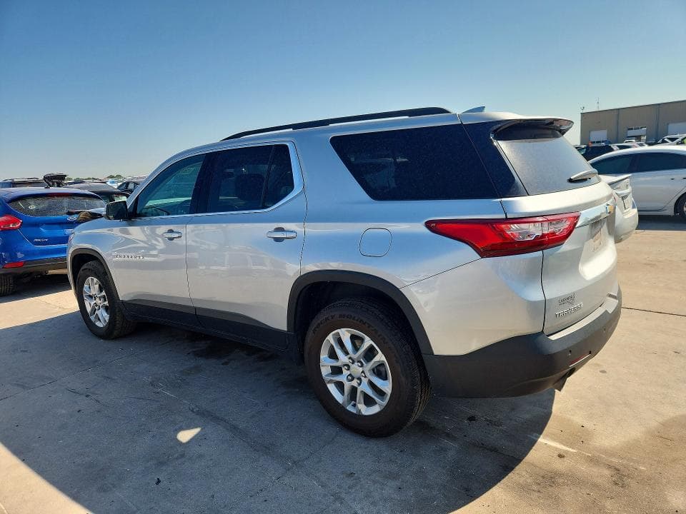 2021 CHEVROLET TRAVERSE LT 2