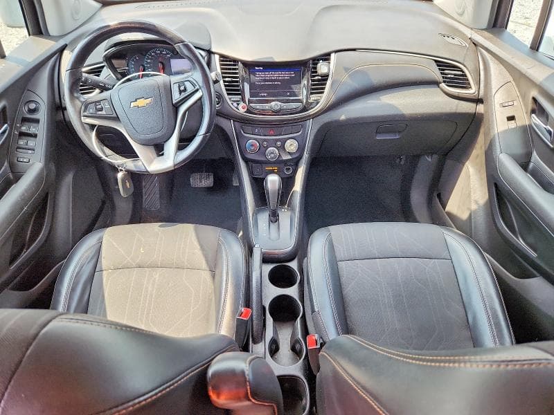 2020 CHEVROLET TRAX 1LT 8