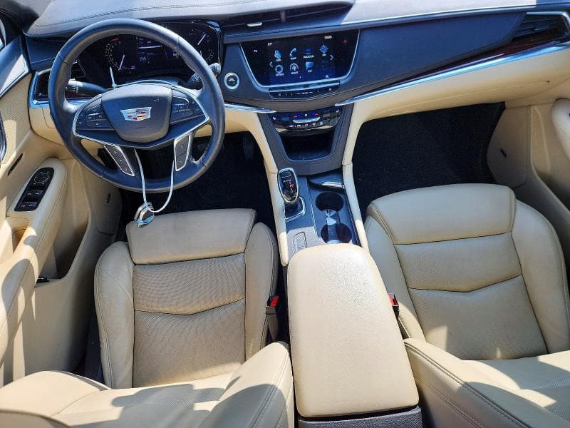 2017 CADILLAC XT5 LUXURY 8
