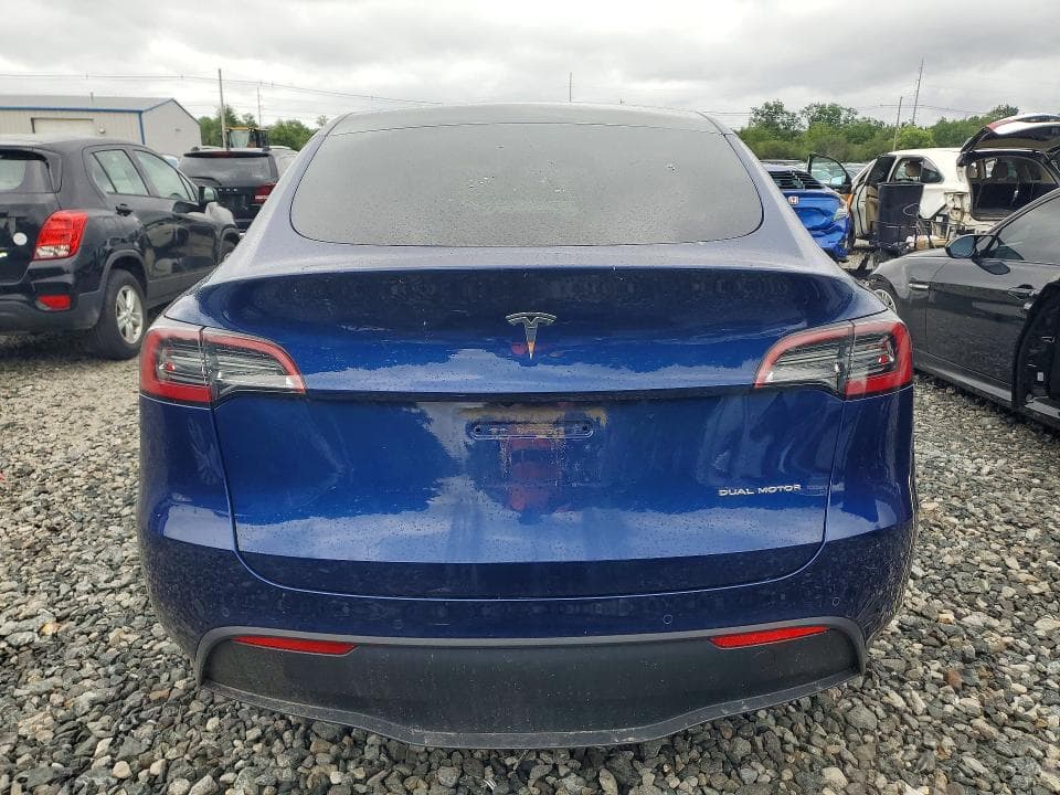 2021 TESLA MODEL Y 6