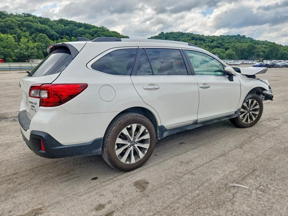 2019 SUBARU OUTBACK TOURING 3